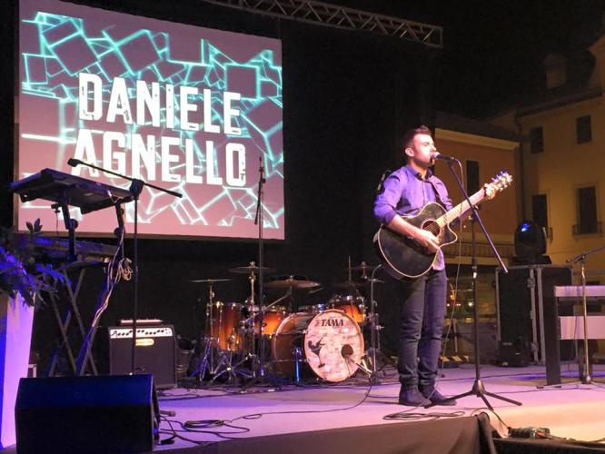 Daniele Agnello Musicista live e DJ Cuneo Musiqua