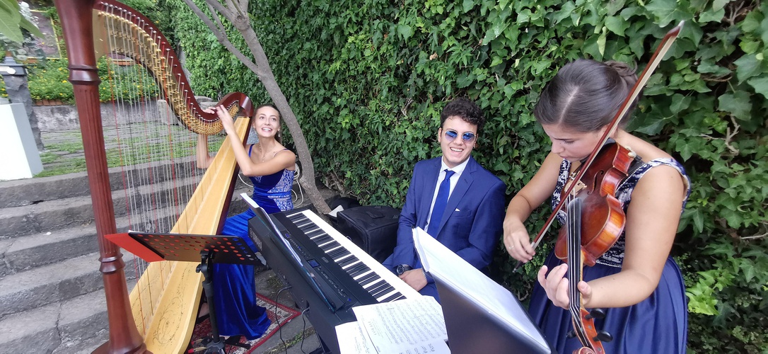 Magic Music cerimonie eventi Musica per matrimoni ed eventi San Giovanni la Punta Musiqua