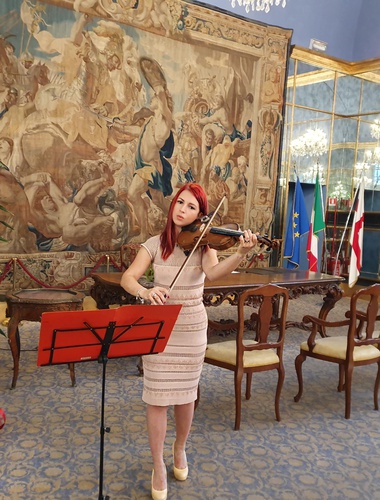 Motoviolinista Violino elettrico per eventi Borgomanero Musiqua