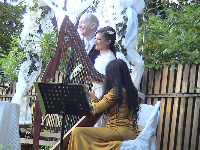 Musica per matrimonio Arpista Tiziana Liperoti Roma Musiqua