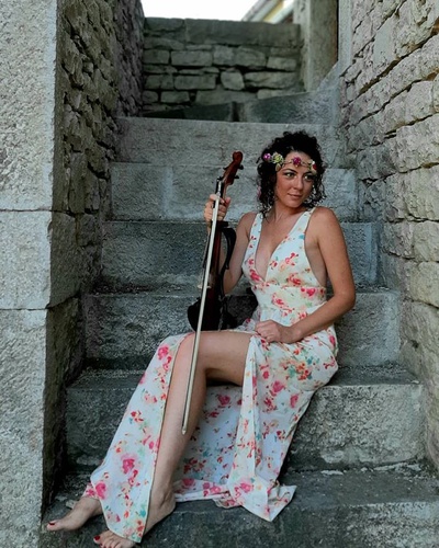 Stella Manfredi Violinista Napoli Violinista Matrimoni Napoli Napoli Musiqua